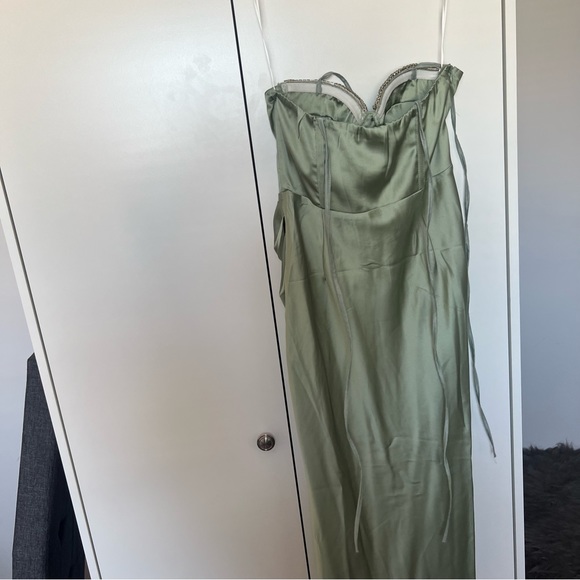 Hello Molly Satin Dress - Picture 2 of 6